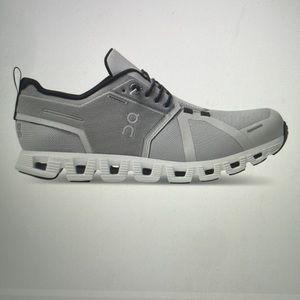 Size 8.5 Women’s New Gen Cloud 5 Waterproof shoes Glacier White WORN ONCE